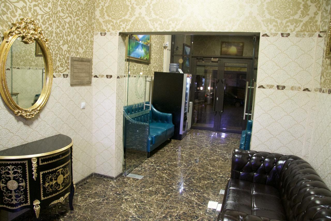 Hotel Deluxe Plaza Almaty Exterior foto